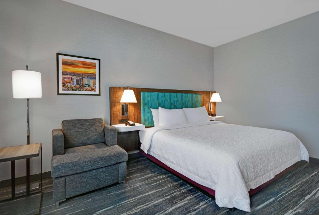 Hampton Inn Las Vegas Strip South, NV 89123 - 
