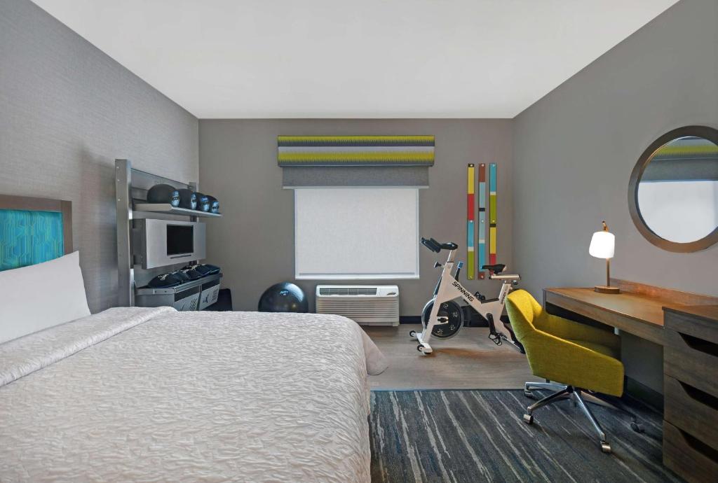 Hampton Inn Las Vegas Strip South, NV 89123 - 