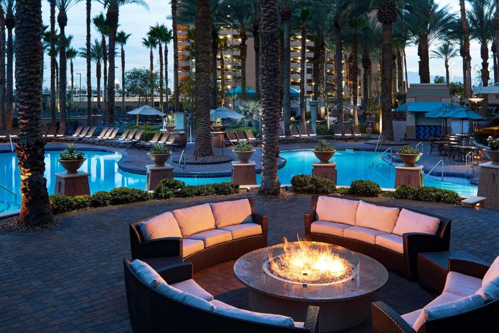 Hilton Grand Vacations Club on the Las Vegas Strip, Las Vegas – Updated  2023 Prices