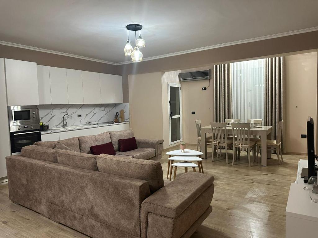 Luxury Apartment BB - Image 4