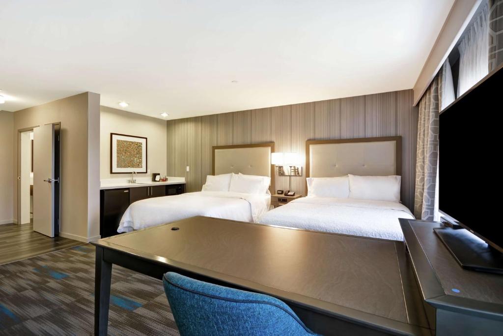 Hampton Inn & Suites Los Angeles Burbank Airport - Estudio Con Cama Grande