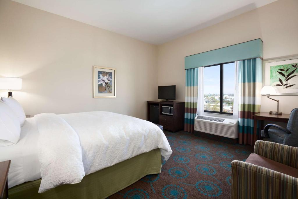 Hampton Inn Los Angeles Int'l Airport/Hawthorne photo