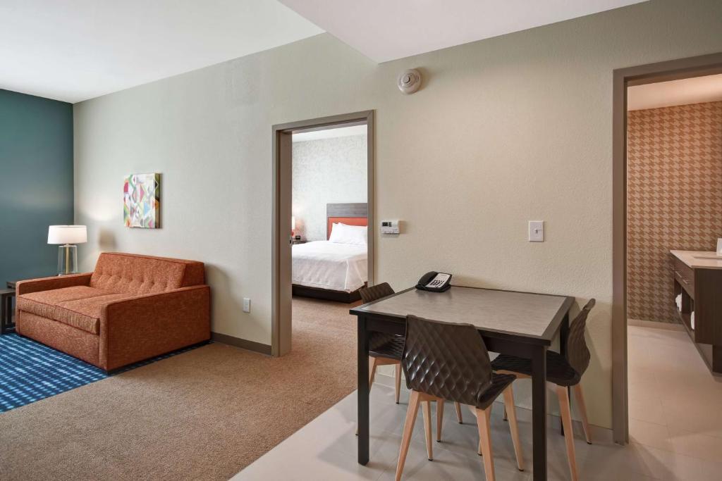 Home2 Suites By Hilton Columbus Downtown - 