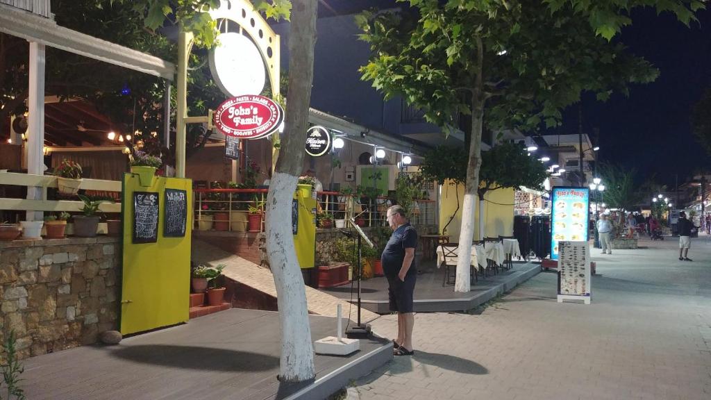 Fotografia z galérie ubytovania OpenSky Pool v destinácii Kallithea Halkidikis
