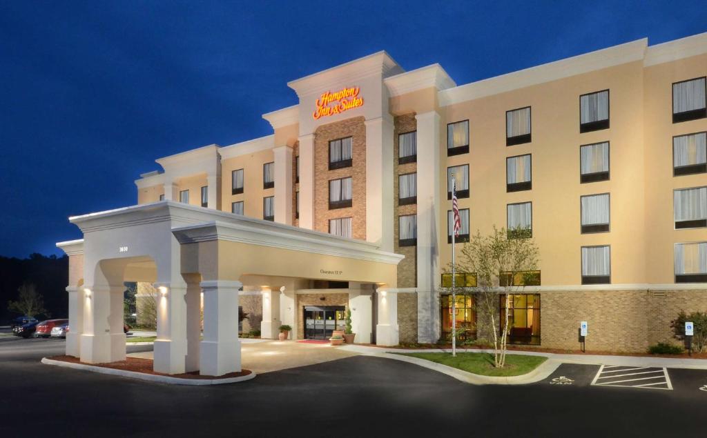 a rendering of a hotel with the front of the building at Hampton Inn and Suites Lynchburg in Lynchburg