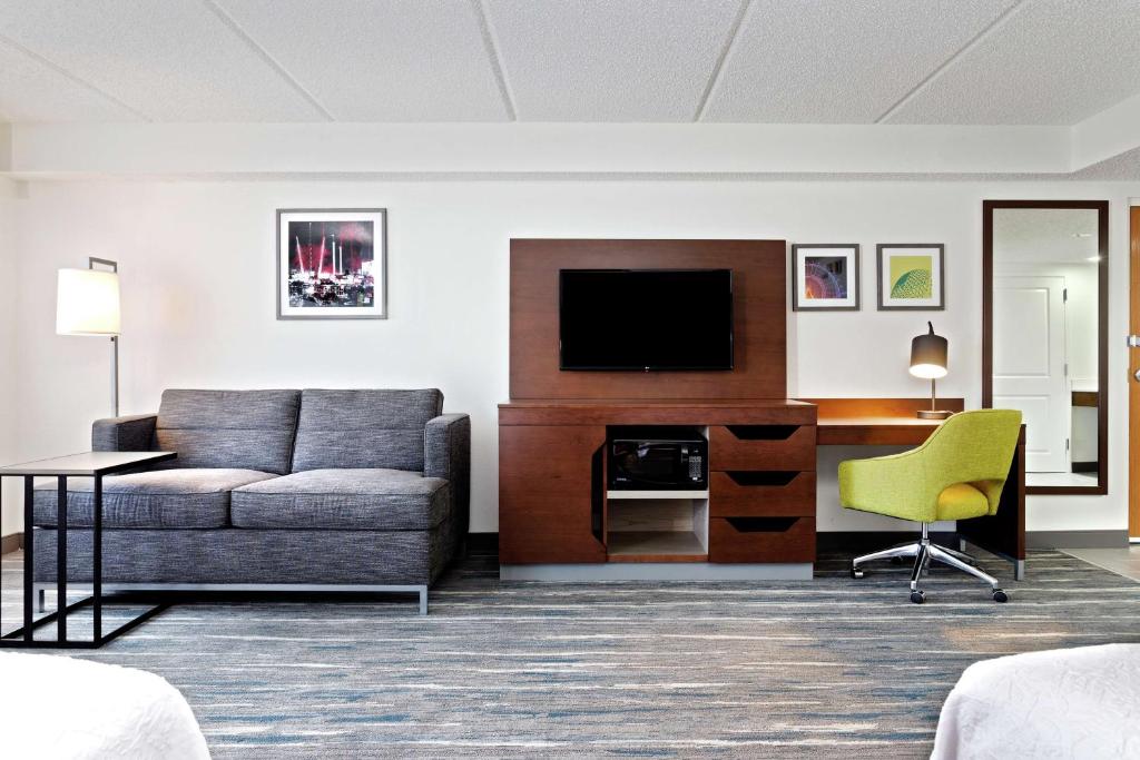 Hampton Inn & Suites Orlando International Drive North - Suite Queen Studio Con Dos Camas Queen - Movilidad/No Fumadores