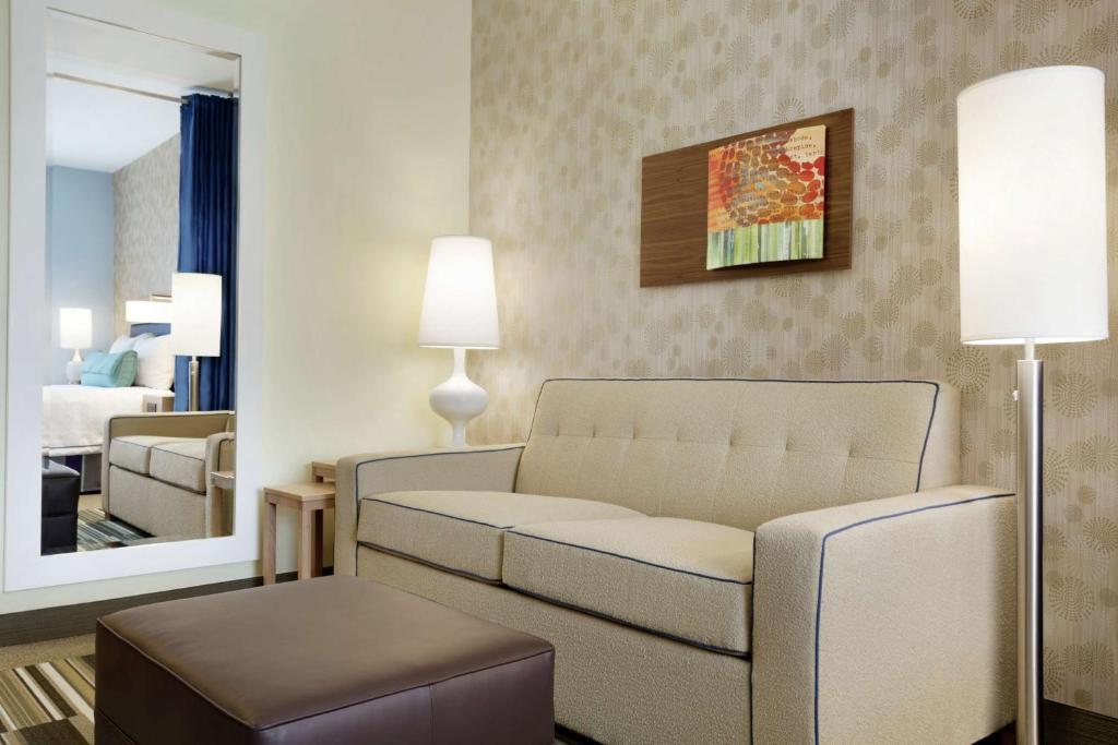 Istumisnurk majutusasutuses Home2 Suites By Hilton McAllen