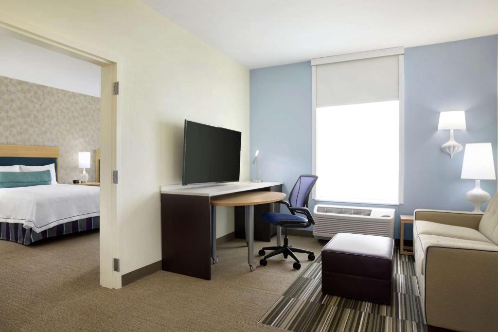 Voodi või voodid majutusasutuse Home2 Suites By Hilton McAllen toas