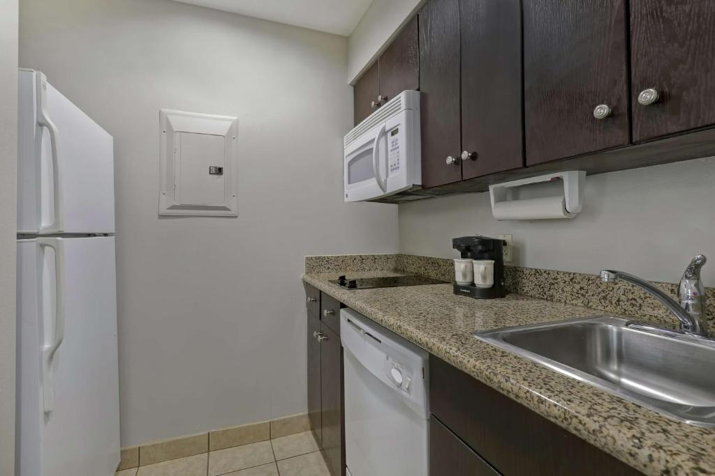 Homewood Suites by Hilton McAllen - King Studio Suite - Niet -roken