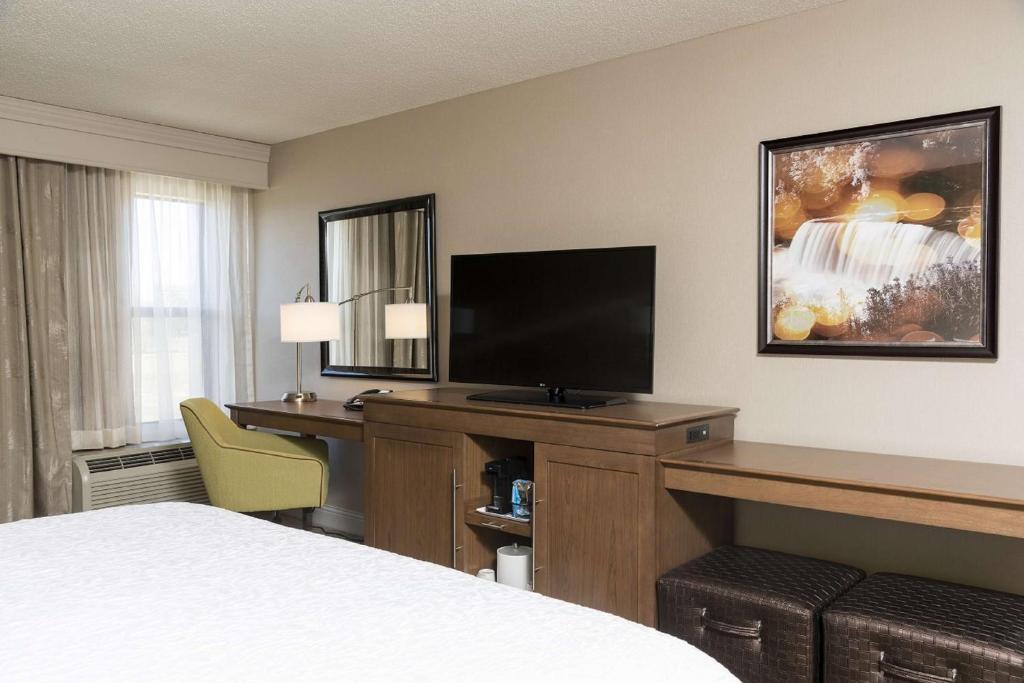 Hampton Inn Mount Pleasant - Quarto King Com Sofá-Cama - Não Fumador