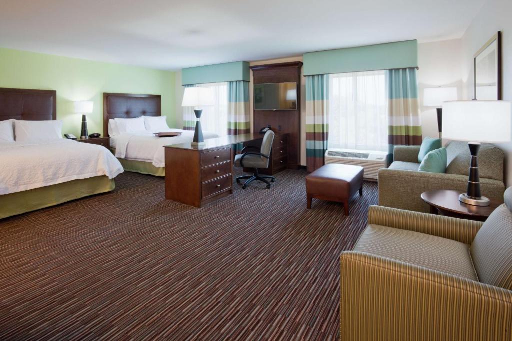 Hampton Inn & Suites Minneapolis West/ Minnetonka photo