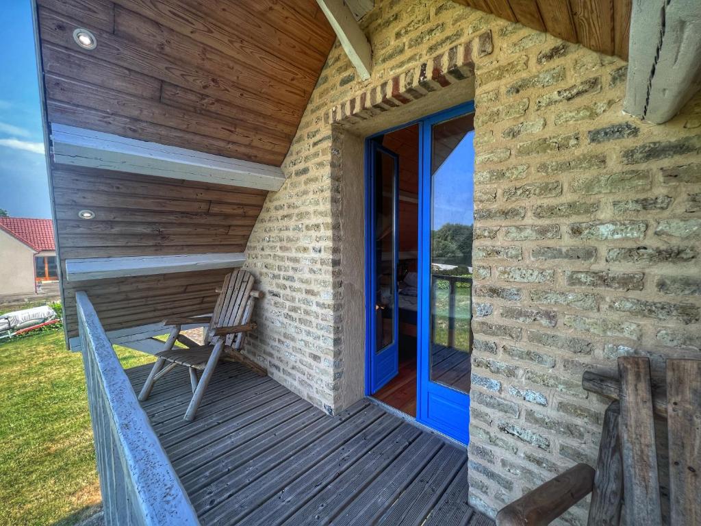 Balkón nebo terasa v ubytování Gite du lac du Palentin Ardres