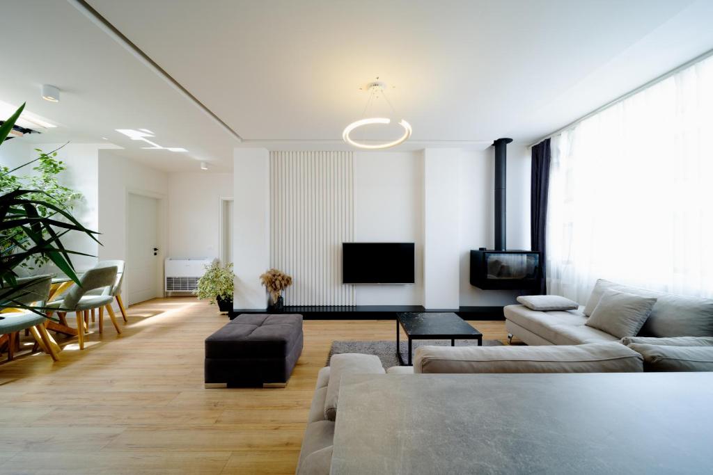 Square INN Luxury Penthouse