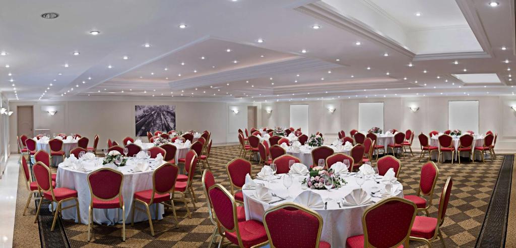 Restaurace v ubytování Radisson Blu Martinez Beirut