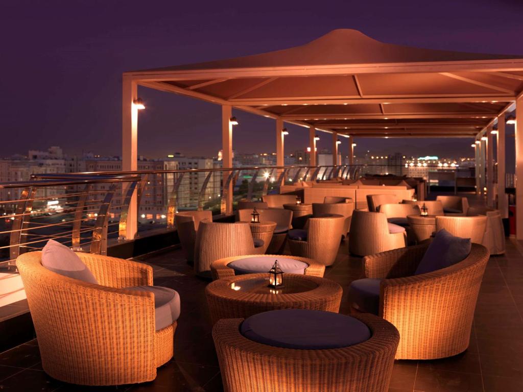 Posezení v ubytování Golden Tulip Muscat