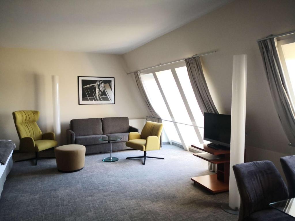 Posezení v ubytování First Inn Hotel Zwickau