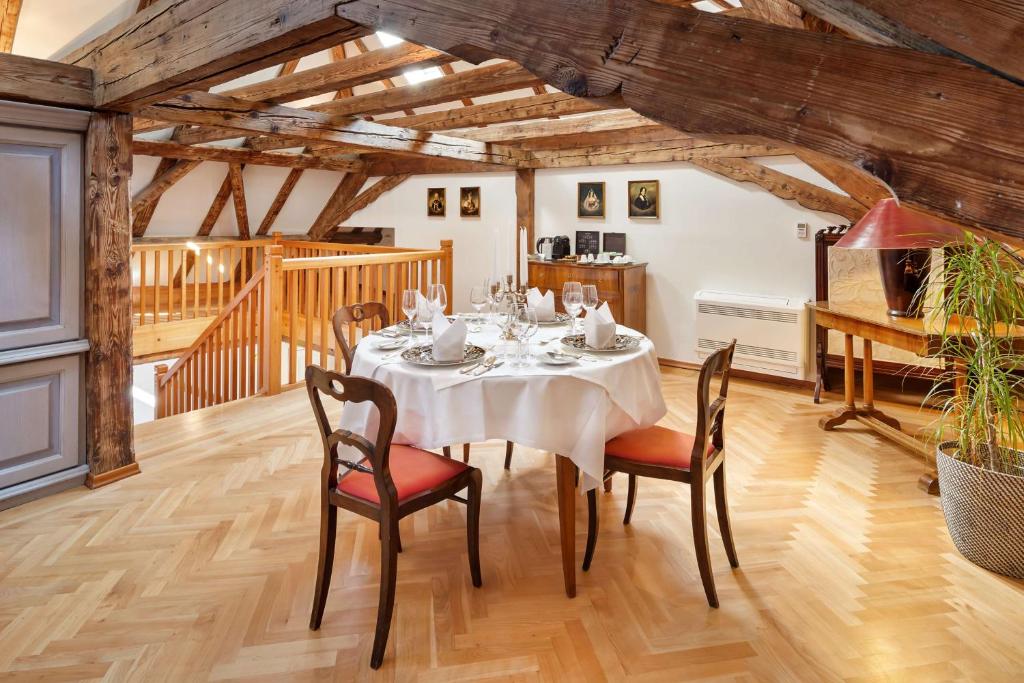 Radisson Blu Hotel Altstadt - Resim 37