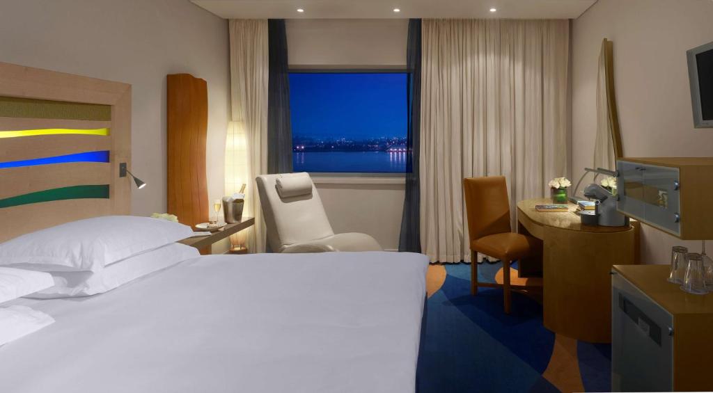 
Premium Room with River View
