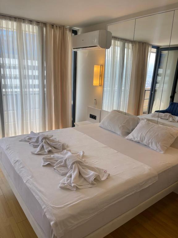 Apart Hotel Royal sunset BATUMI sea-view RESORT - Standard Dreibettzimmer Mit Meerblick