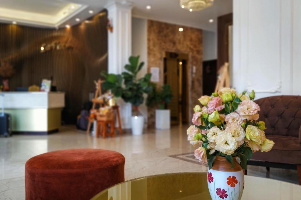 Posezení v ubytování La Pense'e Hotel - Dalat