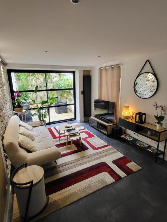 Le Patio Appartement calme Hyper centre Pau, Pau (updated prices 2024)