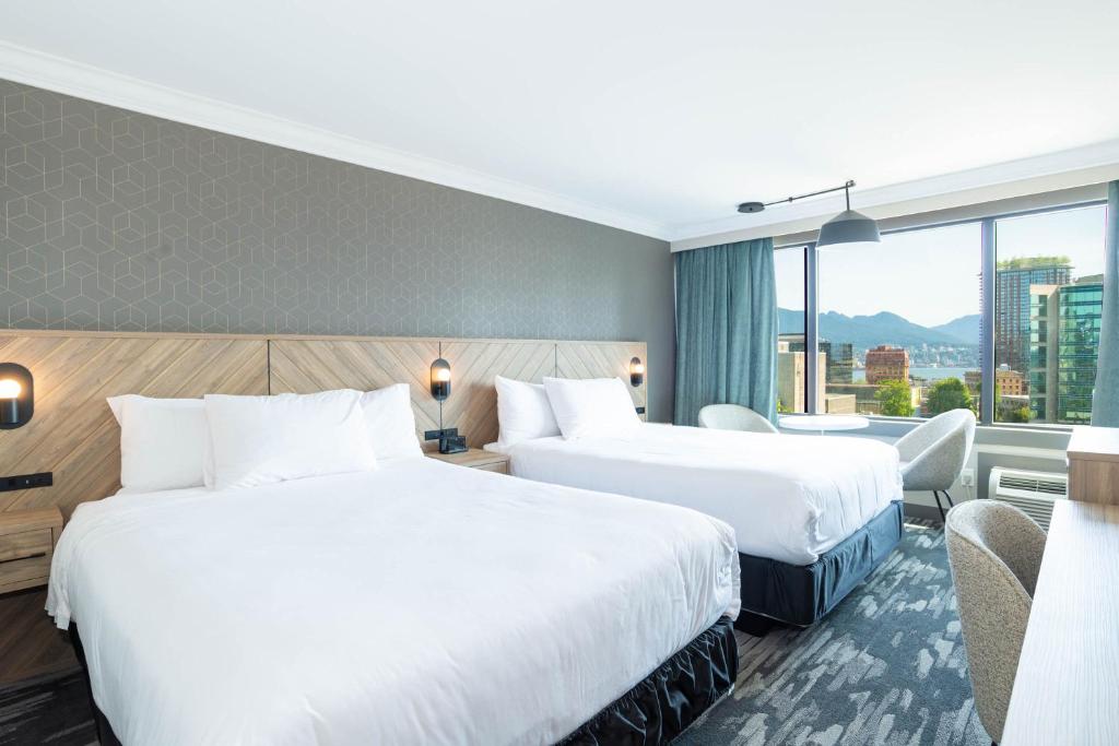 
Standard Room, 2 Queen Beds, North Tower
