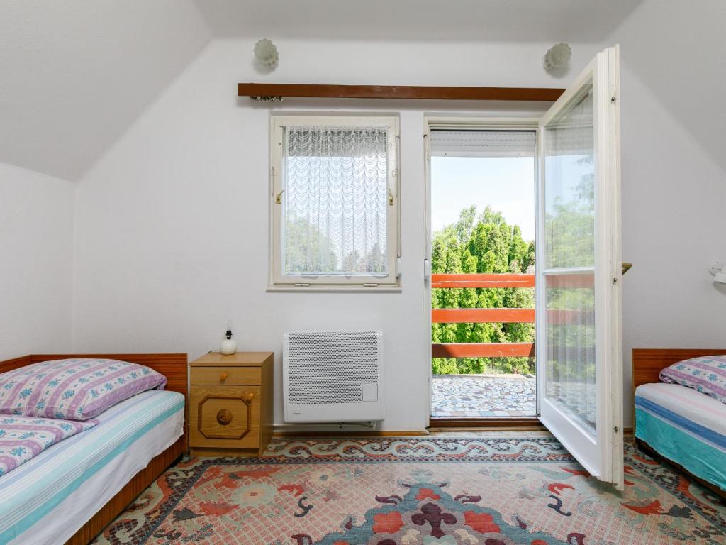 Fotografia z galérie ubytovania Holiday Home Cydonia by Interhome v destinácii Balatonszárszó