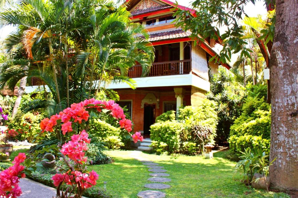 Zahrada ubytování Puri Cendana Resort Bali