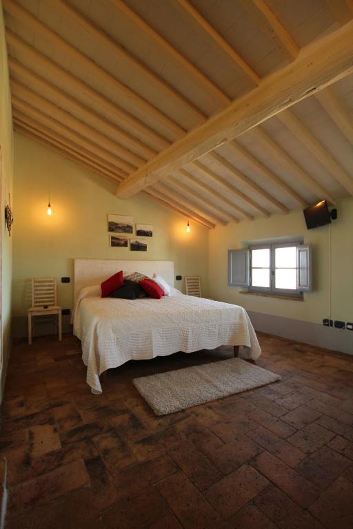 Postel nebo postele na pokoji v ubytování Scalette di Piazza B&B