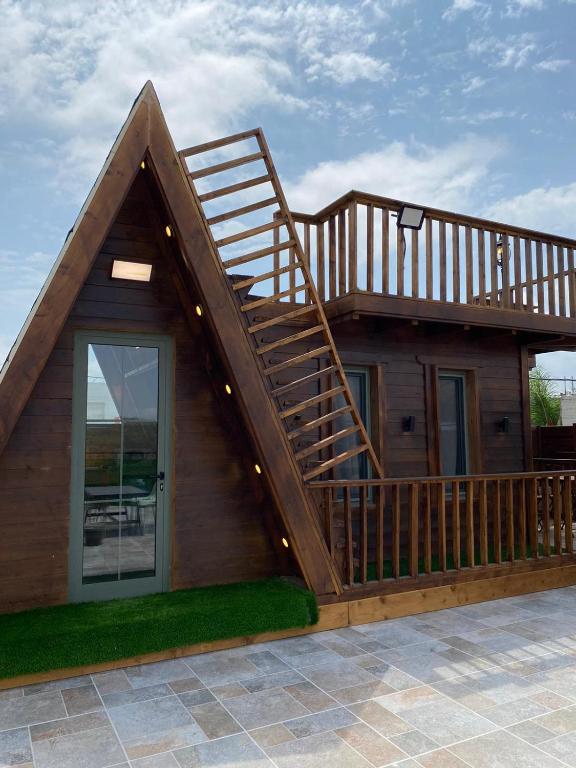 T&S suite - One-Bedroom Chalet