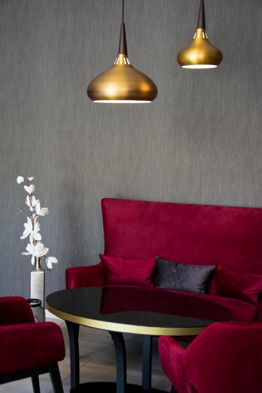 Een zitgedeelte bij Best Western Plus Plaza Hotel Graz