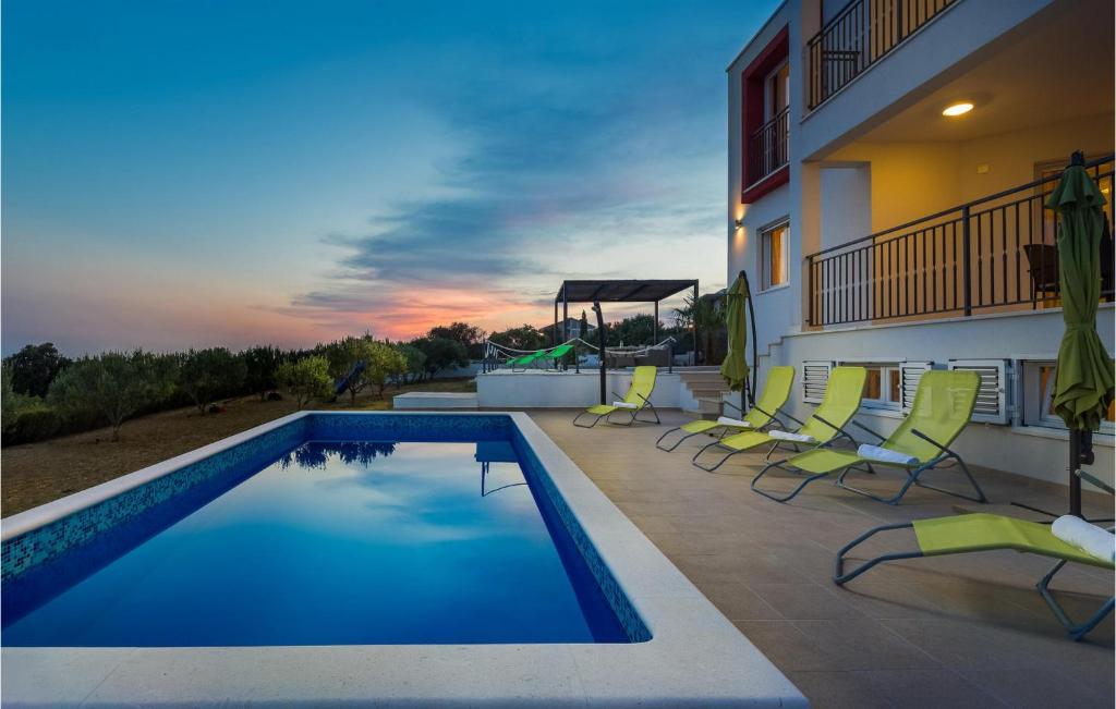 Bazén v ubytovaní Villa Luxury Dvornice alebo v jeho blízkosti