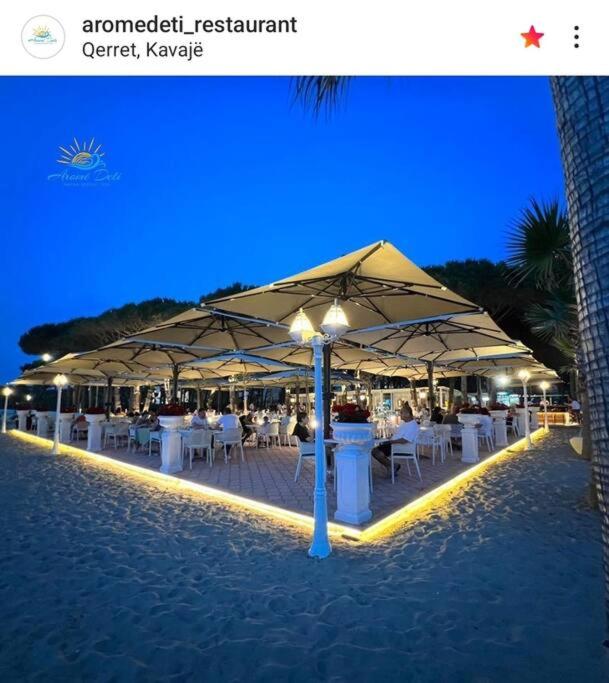 Cute beach house next to the sea - Imazhi 4