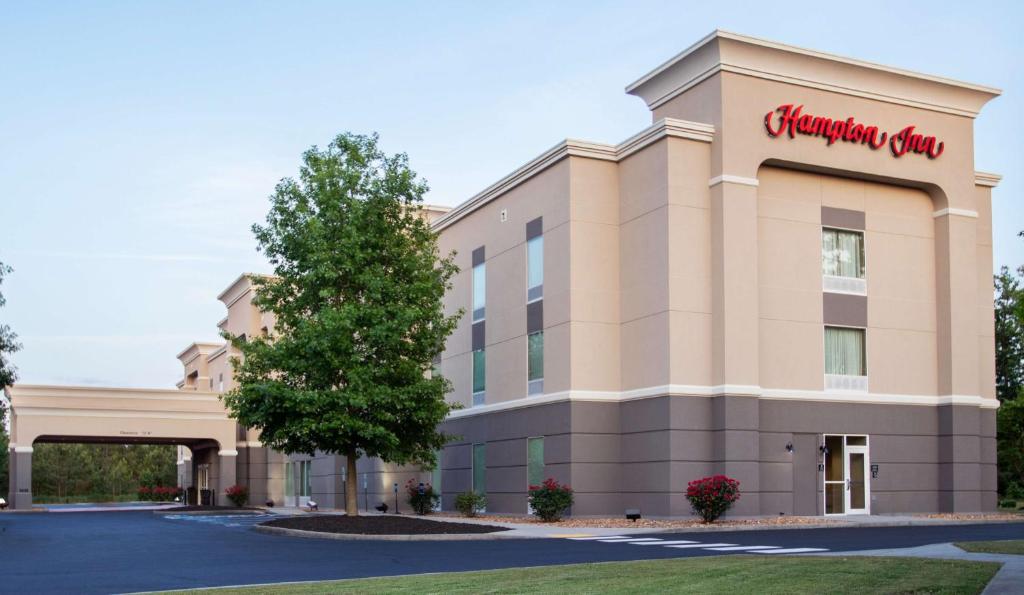 a rendering of the hampton inn suites anaheim at Hampton Inn Gloucester in Gloucester