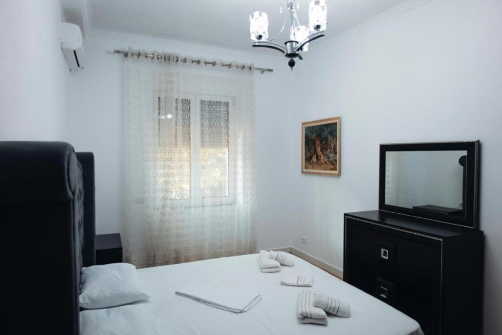 Shallvaret Center Apartment - Image 6