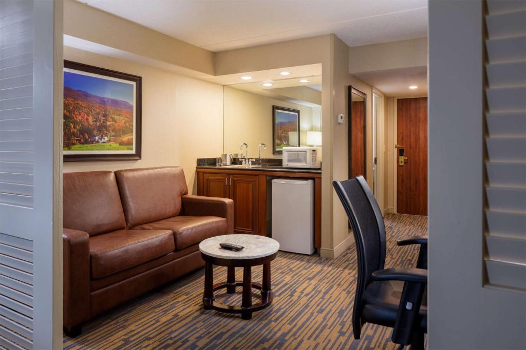 Posezení v ubytování Doubletree by Hilton, Leominster