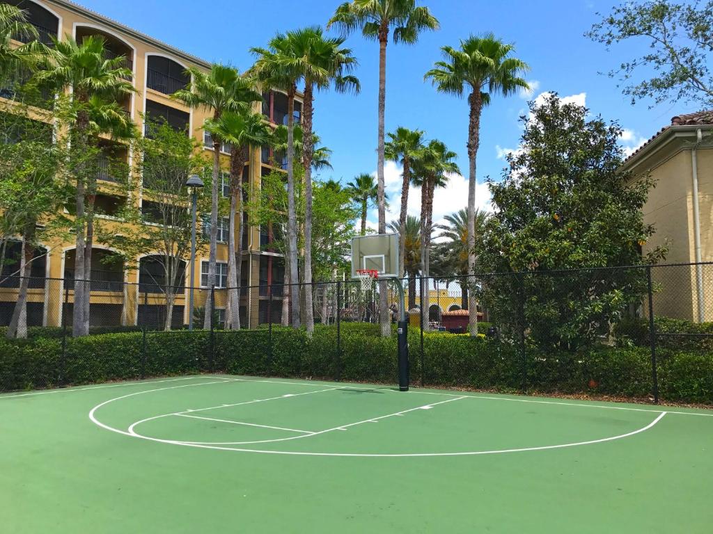 Hilton Grand Vacations Club Tuscany Village Orlando photo