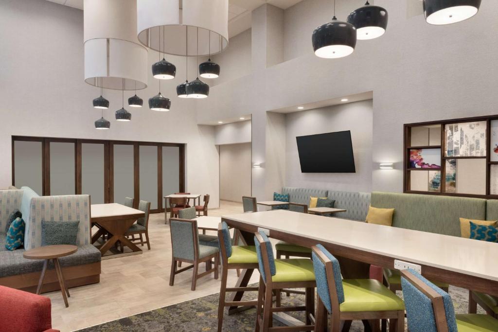 Hampton Inn & Suites Norman-Conference Center Area, Ok photo