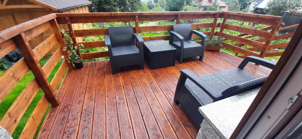 Balkón nebo terasa v ubytování Willa Rosa-apartamenty z prywatną sauną
