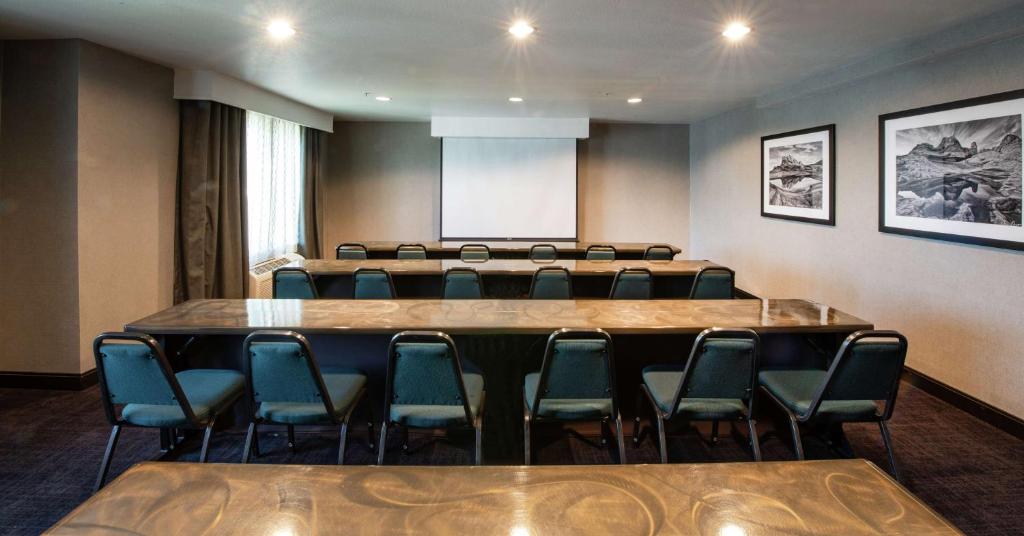 Konferenční prostory v ubytování Hampton Inn Phoenix Airport North