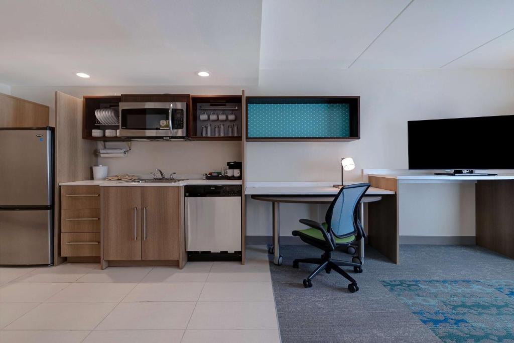 Home2 Suites by Hilton Gulf Breeze Pensacola Area, FL photo