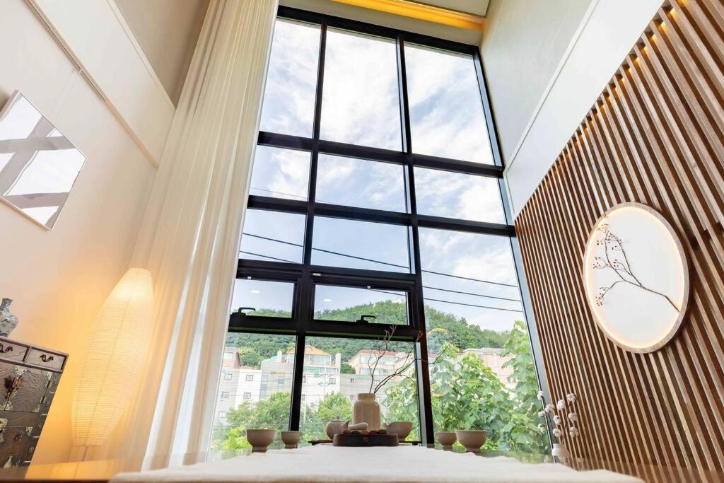 4F Korea Hanok Large House with Terrace