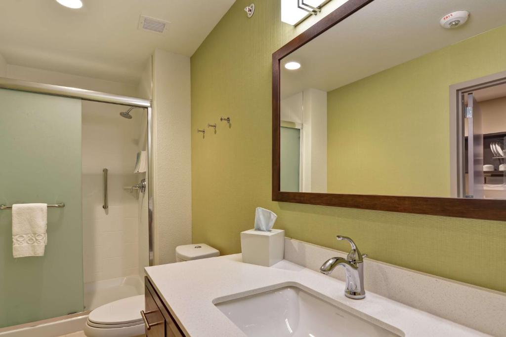 Home2 Suites by Hilton Rochester Mayo Clinic Area photo