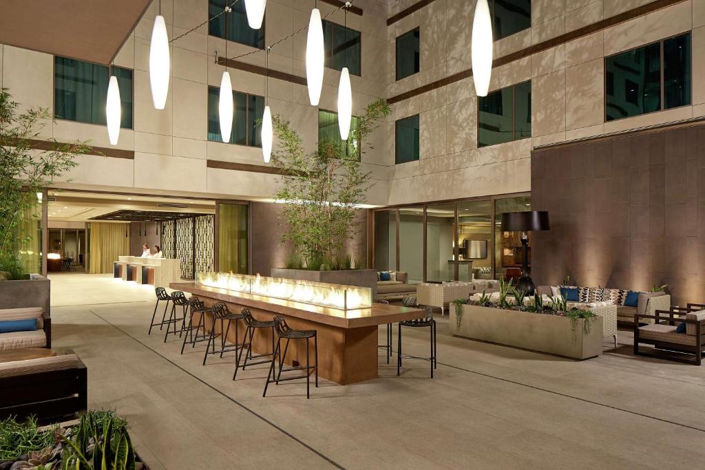 هیلتون گاردن مسافرخانه سن دیگو مرکز شهر/بی ساید، کالیفرنیا - Hilton Garden Inn San Diego Downtown/Bayside, CA، هیلتون گاردن مسافرخانه سن دیگو مرکز شهر/بی ساید، کالیفرنیا