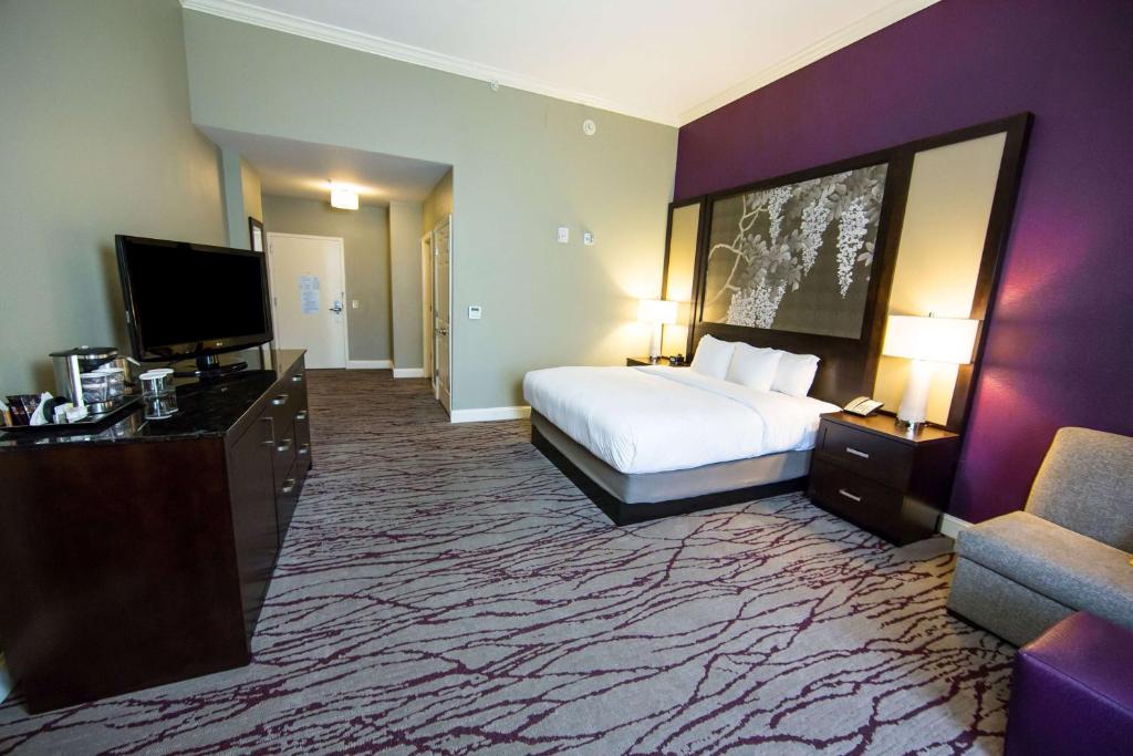 DoubleTree by Hilton Historic Savannah - 国王室与惠而浦 - 不吸烟