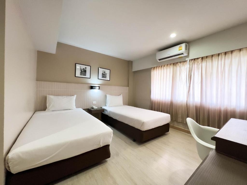 Srivichai Hotel - Superior Twin Room