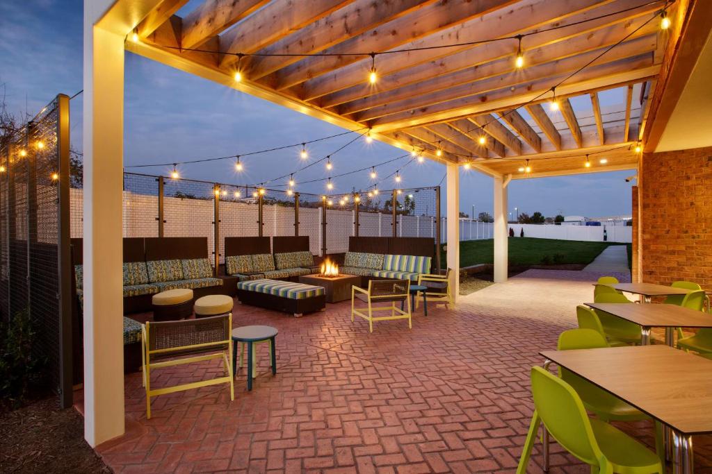 Posezení v ubytování Home2 Suites By Hilton Lewes Rehoboth Beach