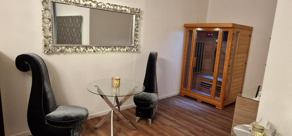 Istumisnurk majutusasutuses Privat-Spa mit Whirlpool und Sauna in Sursee
