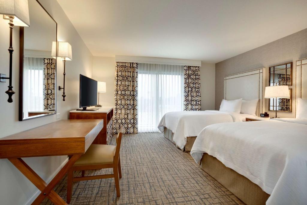 Embassy Suites by Hilton Scottsdale Resort - Suite Con Due Camere Da Letto