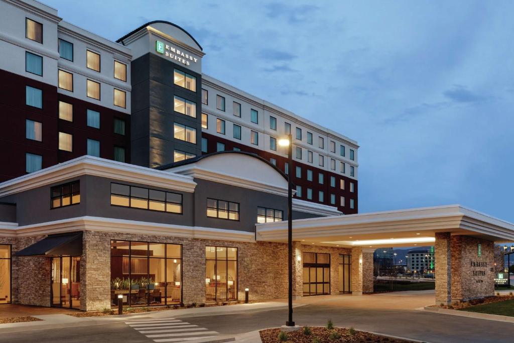 Embassy Suites By Hilton South Jordan Salt Lake City photo
